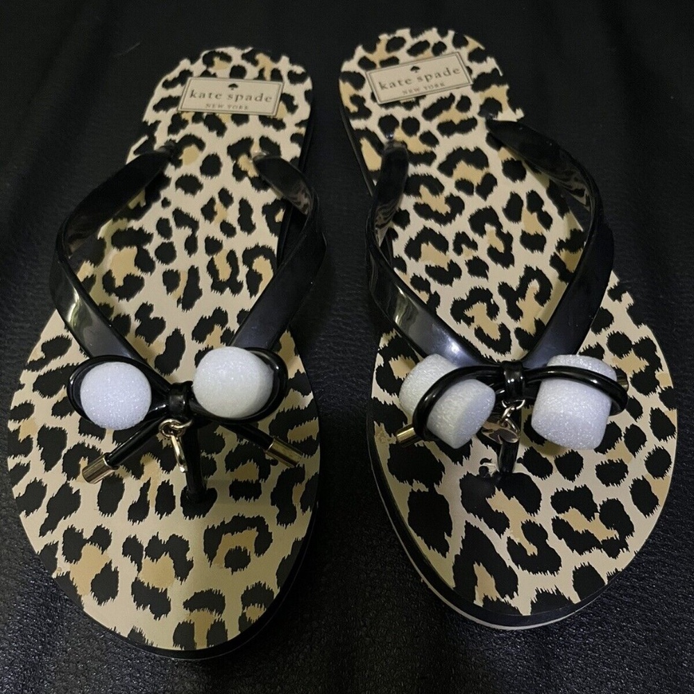 Kate Spade Sandals Nova Black Shiny Rubber Leopard Flip Flops Size 9